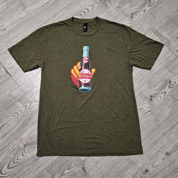 Dr Pepper Tshirt Dr Pepper Museum - Green Men's Unisex Size Medium - Picture 1 of 4